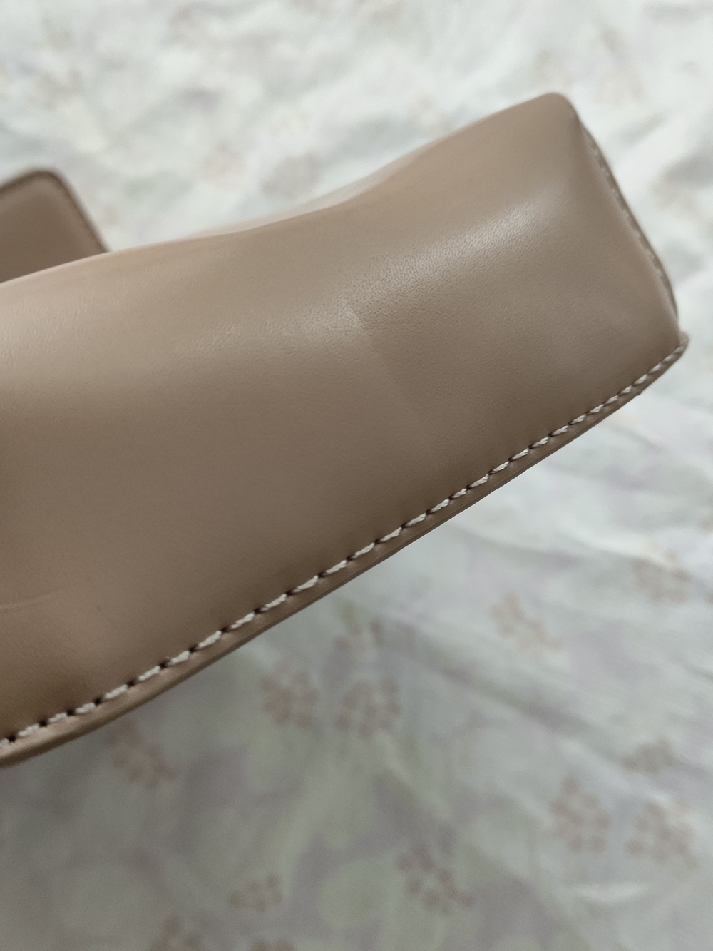 Tory Burch Beige Mini Crossbody with Brown Logo Accent - Picture 5 of 7